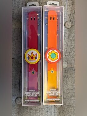 Super Nintendo World Power Up Bands - Princess Peach & Daisy Character Bands